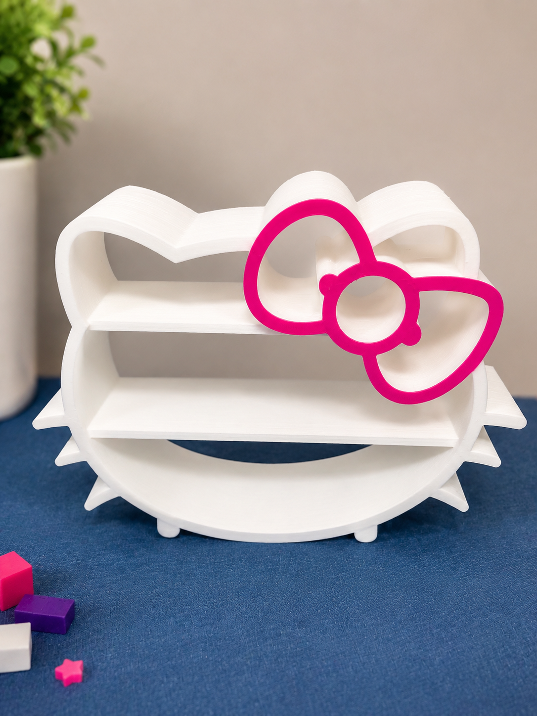 Kitty-Inspired 3D Organizer